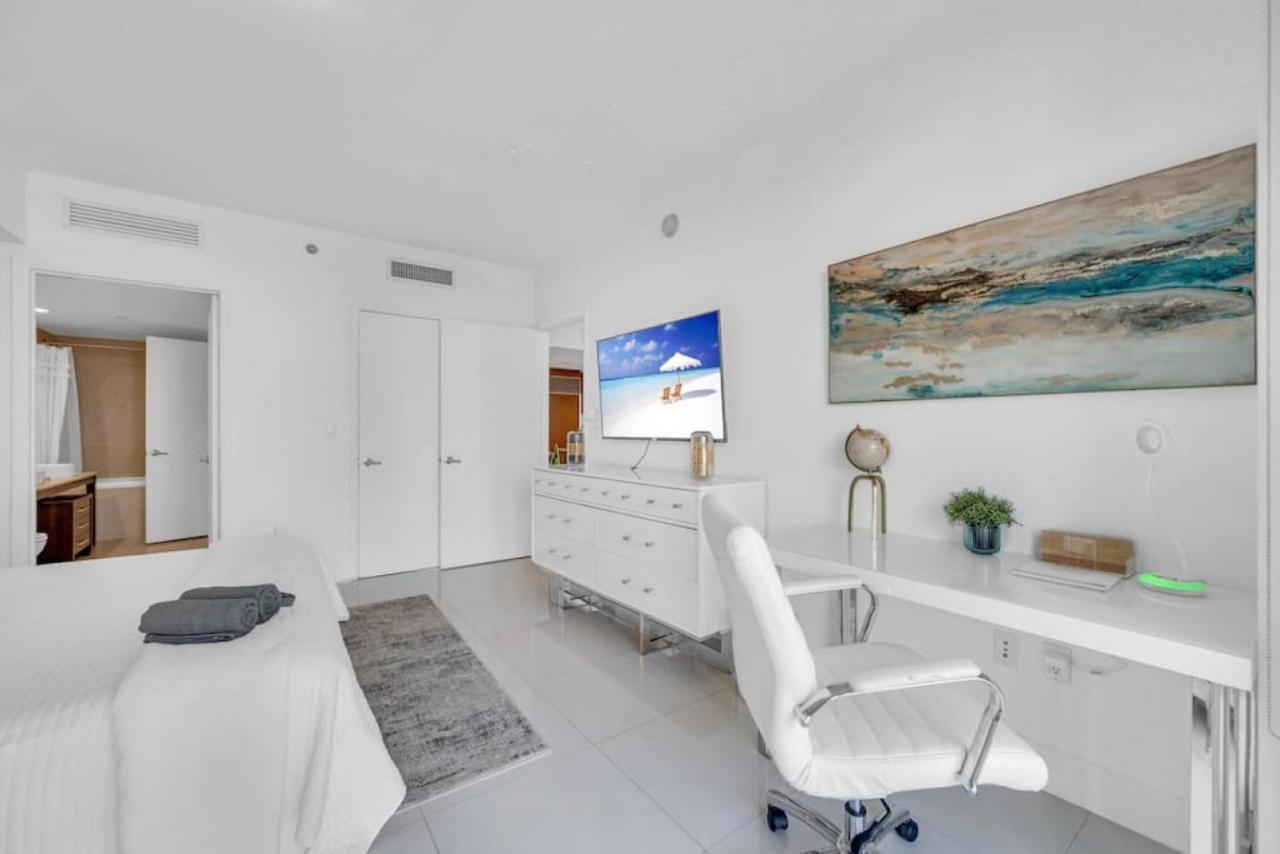 Modern 1 Bed Icon Brickell With Amazing Views Apartment Маями Екстериор снимка