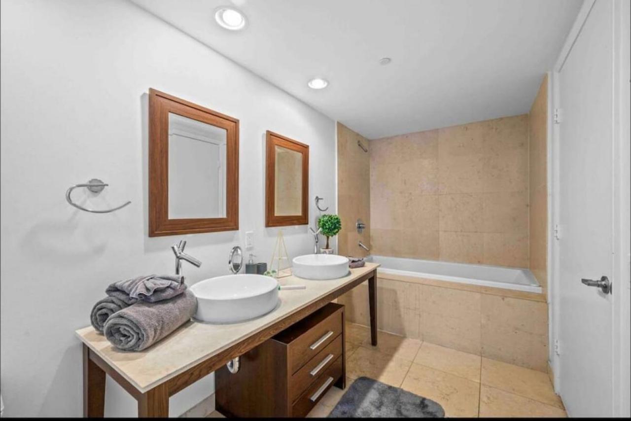 Modern 1 Bed Icon Brickell With Amazing Views Apartment Маями Екстериор снимка